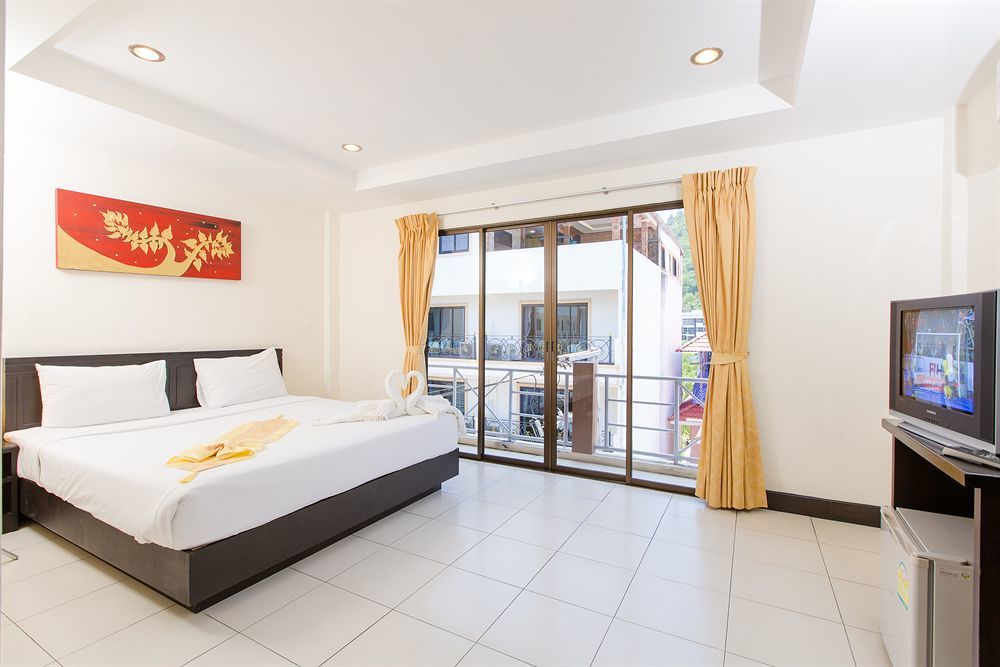 Nirvana Inn Patong Zewnętrze zdjęcie