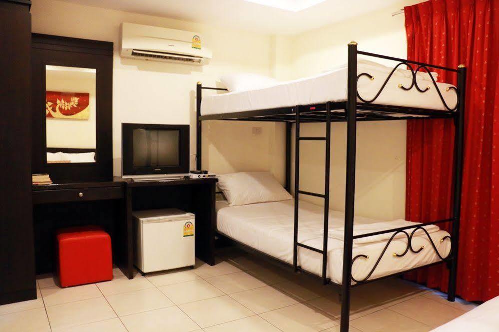 Nirvana Inn Patong Zewnętrze zdjęcie